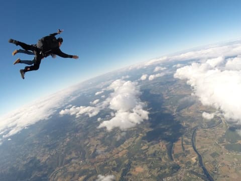 Saut en Parachute en Tandem à  Domme Sarlat (24)