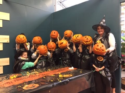 Atelier enfant citrouille Halloween chez Truffaut Rennes (35)