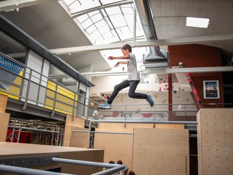 Stage vacances Parkour 6-18 ans à  Pantin (93)