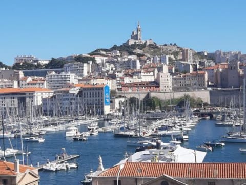 Visite guidée de Marseille en Van avec chauffeur