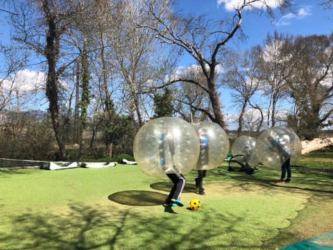 Bubble Foot à  Trets près d'Aix-en-Provence (13)