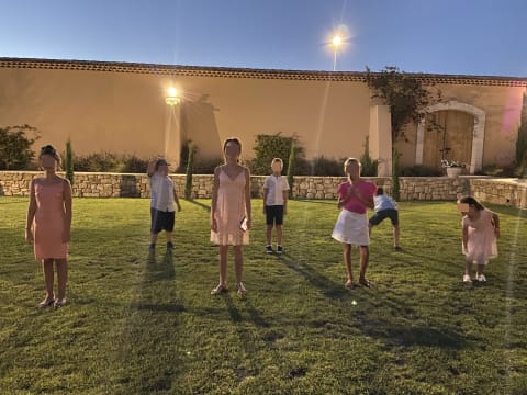 Anniversaire Fiesta Boum 8 12 Ans A Domicile 13 Funbooker