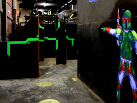 Laser Game à  Nîmes (30)