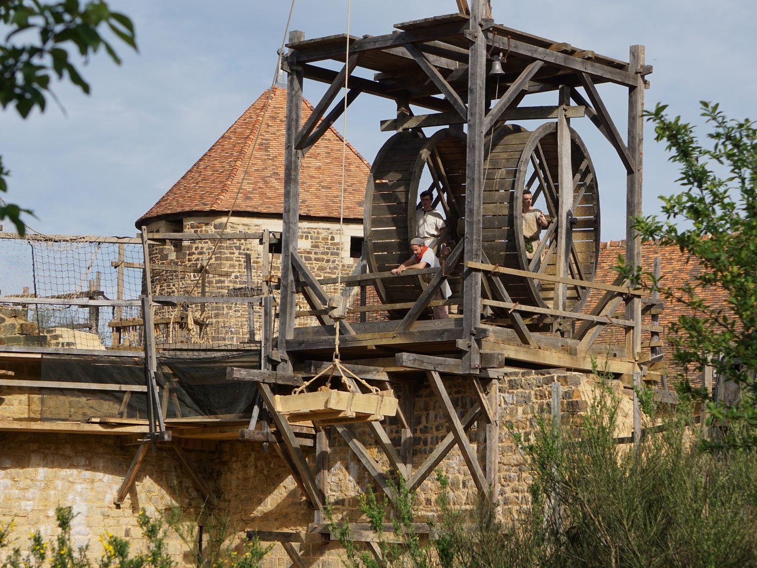 Guédelon, un chantier chargé d'histoires