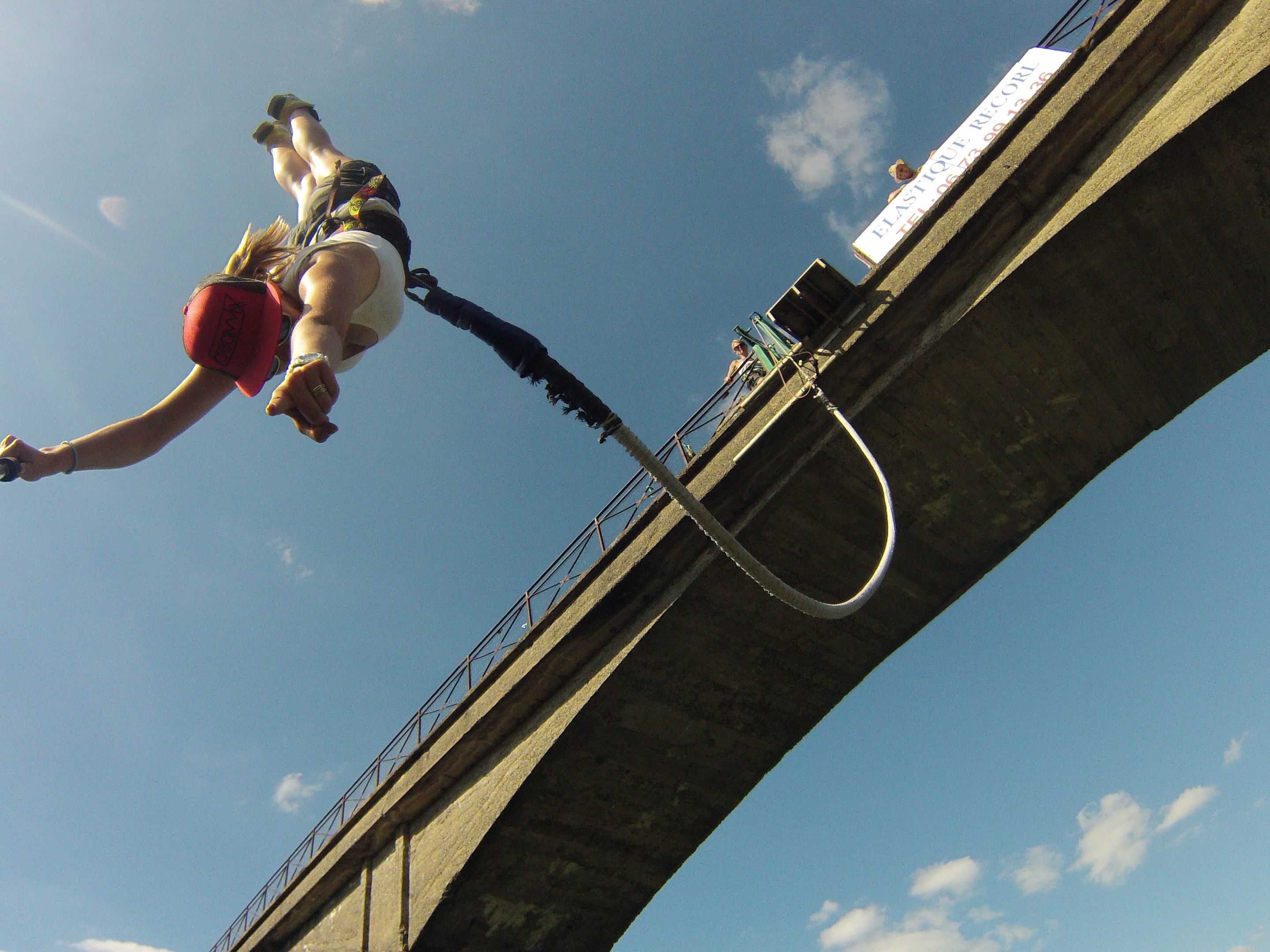 Saut A Lelastique Saint George Le Gaultier