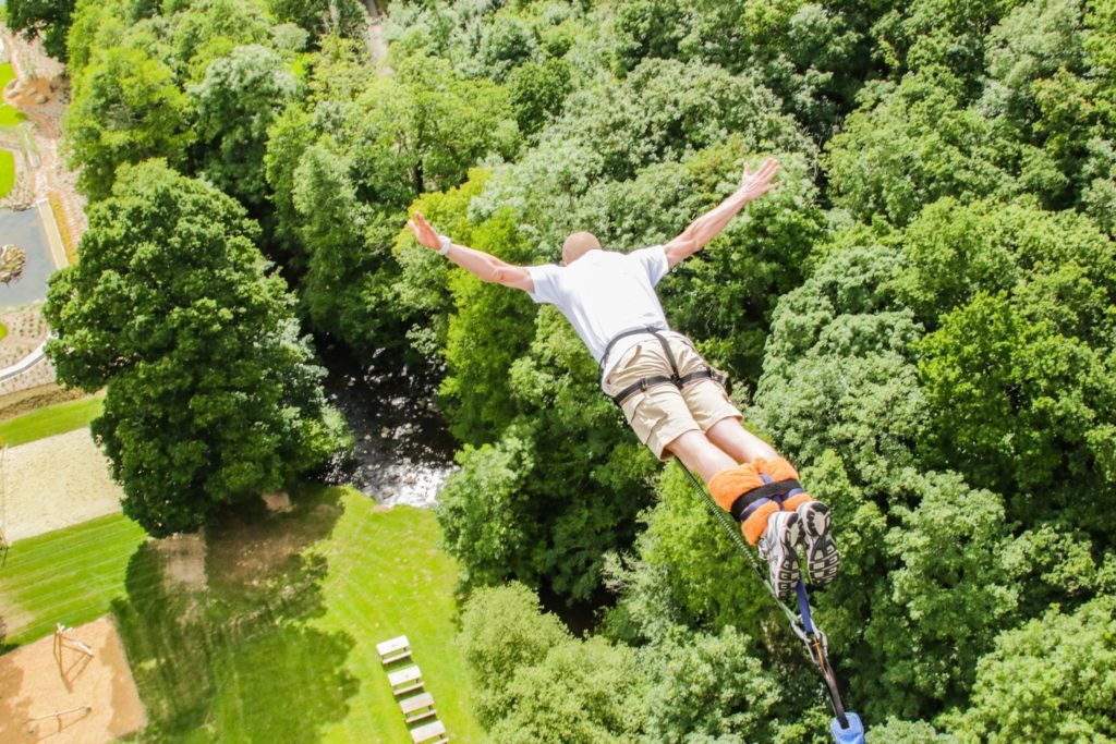 saut à l'élastique