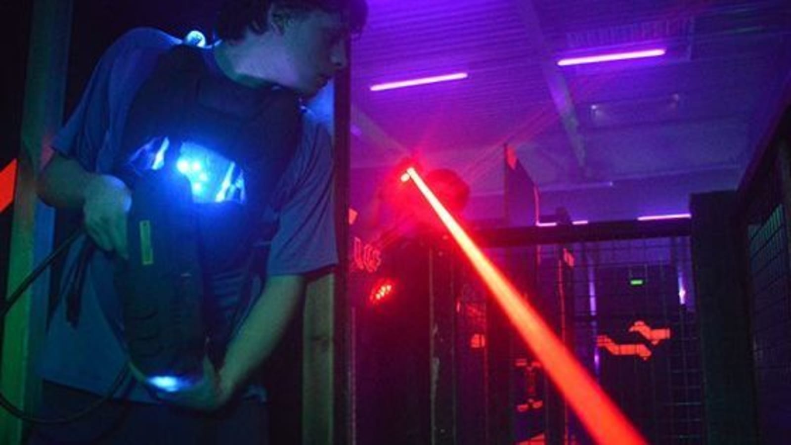 Quel âge pour jouer au laser game ? - Blog Funbooker
