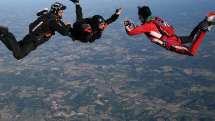 Comment sauter en parachute seul ?
