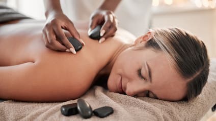 Le top des massages aux pierres chaudes à Lyon