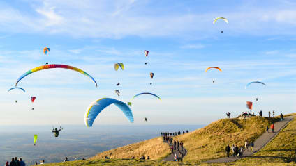 Top 5 des Spots Mythiques où faire du Parapente en France