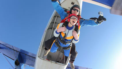 Saut en parachute : notre guide pour faire le grand saut au meilleur prix !