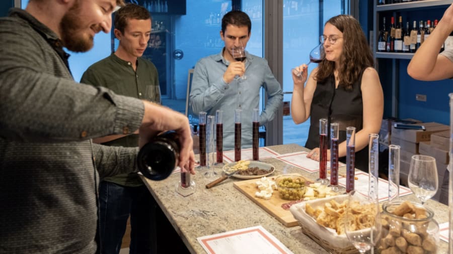 Team Building Atelier assemblage de vin