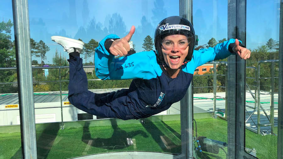 Découvrez les sensations exceptionnelle du parachute lors d’une session en simulateur de chute libre