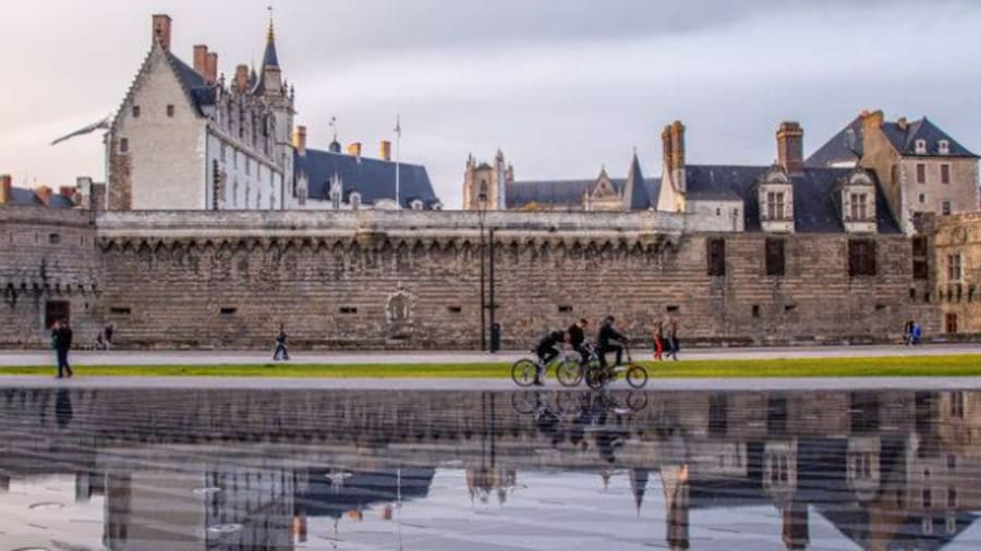 Découvrez Nantes autrement avec une balade à vélo super conviviale