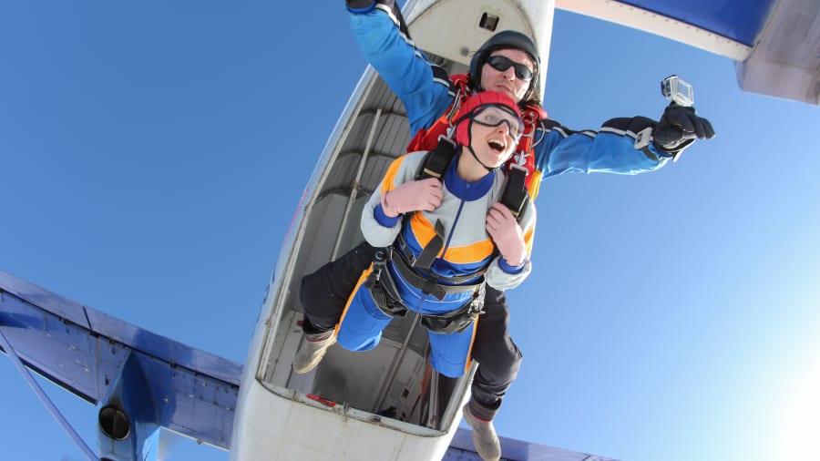Saut en parachute : notre guide pour faire le grand saut au meilleur prix !