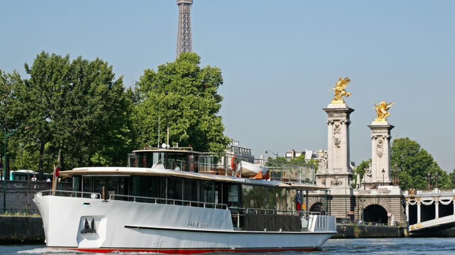 Croisière guidée sur la Seine par Les Vedettes de Paris