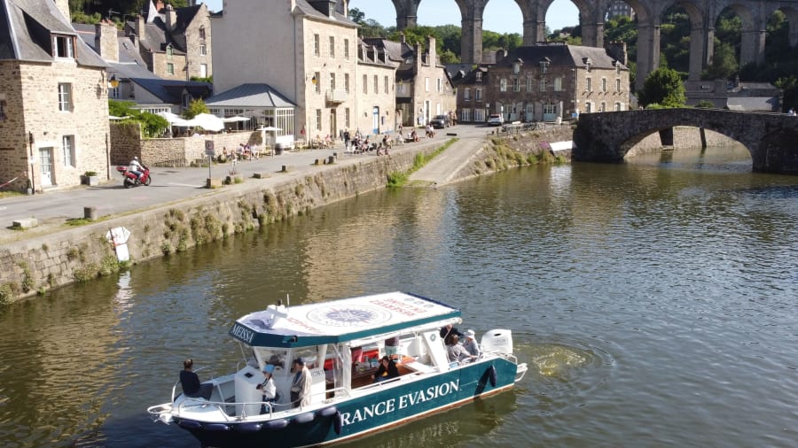 Croisière fluviale & Apéro près de Dinan (22)
