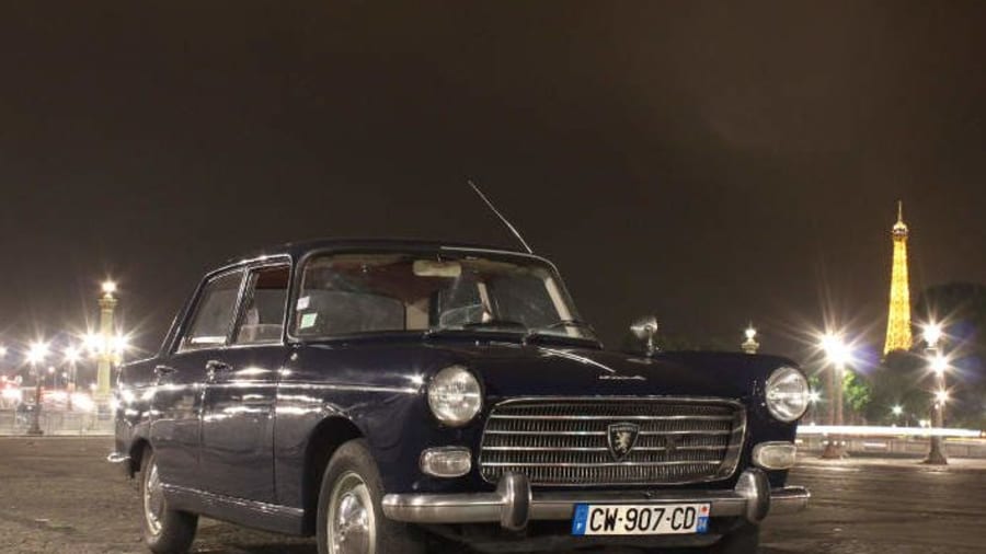 Balade historique à Paris rive gauche en voiture de collection