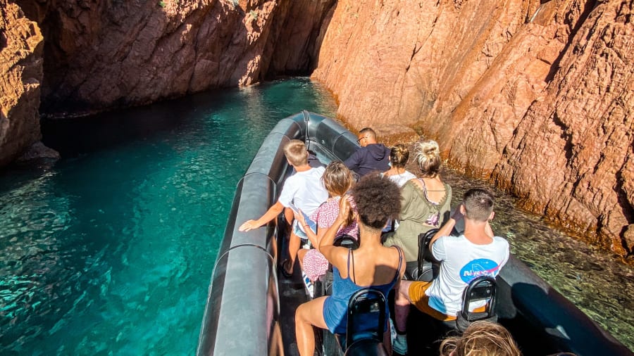Profiter d’une balade en bateau pour visiter autrement la Côte d’Azur