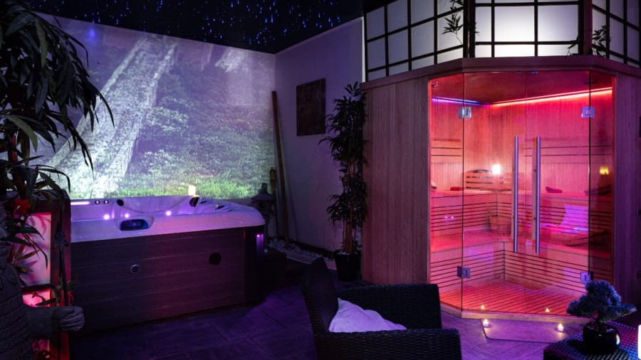 Spa, jacuzzi et sauna privatif