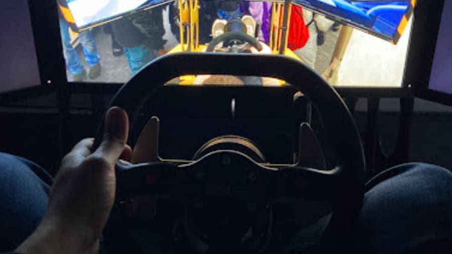 Un simulateur de pilotage automobile à Nice (06)