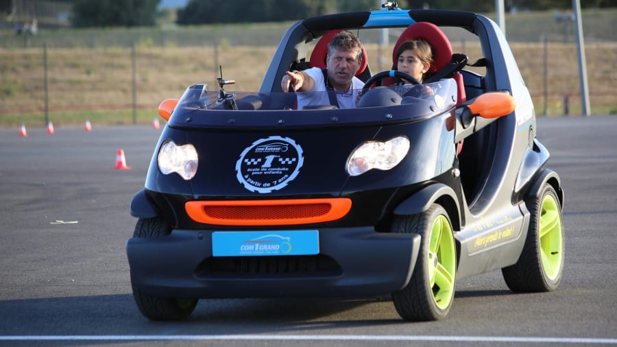Un cours de Pilotage pour enfants au Circuit Paul Ricard