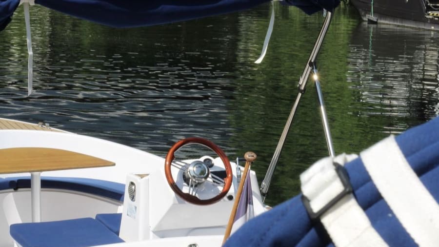 Balade gastronomique à bord d'un bateau à Lille