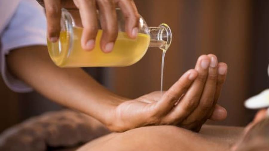 Massage Abhyanga à Paris 19ème