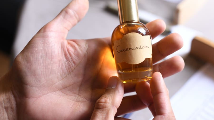 Un atelier création de parfum naturel à Rennes
