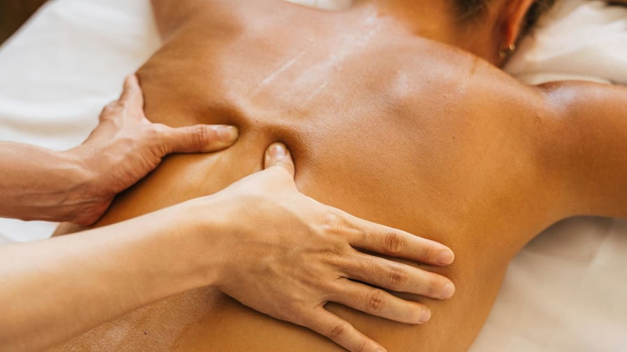 Massage aux huiles essentielles à Pessac dès 45€