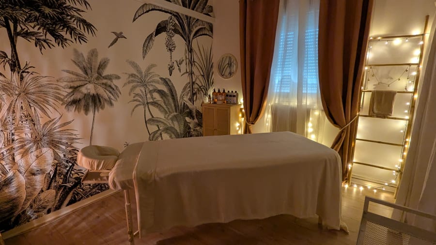 Massage du corps à Cenon dès 60€