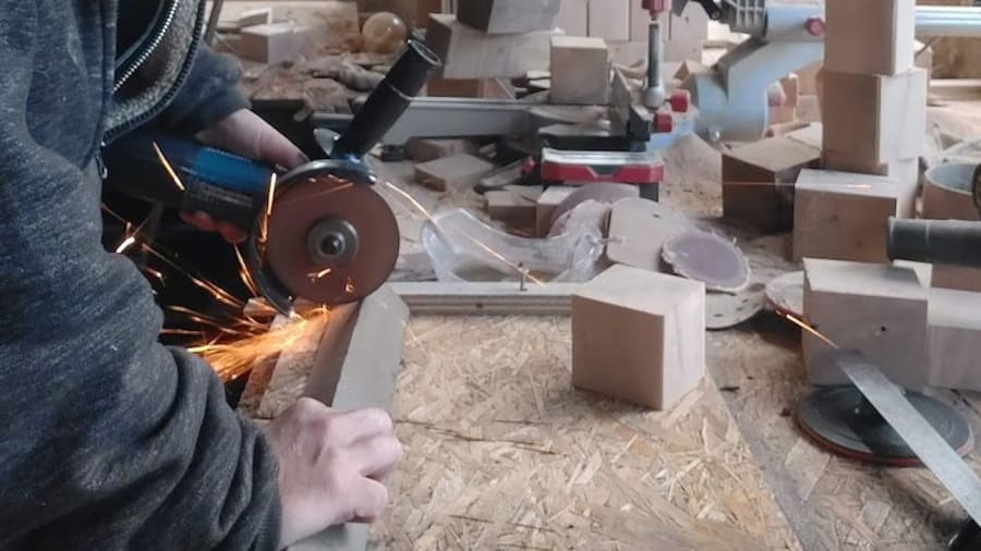 Atelier création d'une lampe en bois