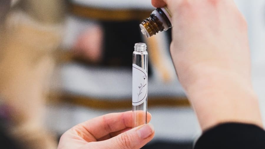 Passer un moment apaisant dans un atelier parfum