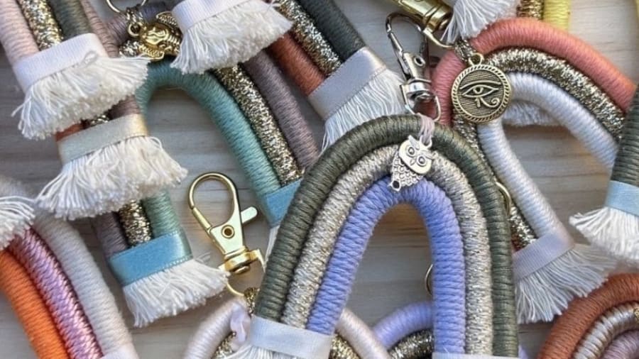 Un atelier porte-clé en macramé