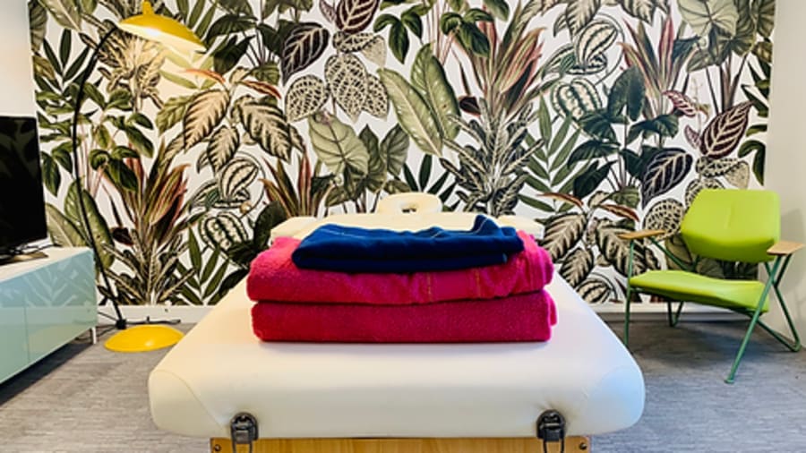 Massage Californien à Clichy