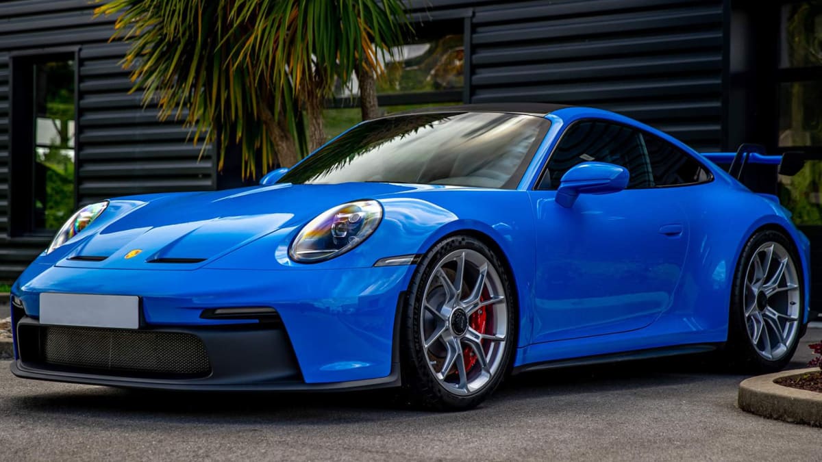porsche bleue