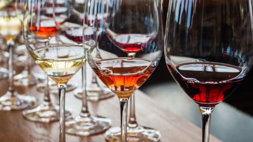 groupe de verres de vin