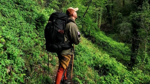 homme dans la foret