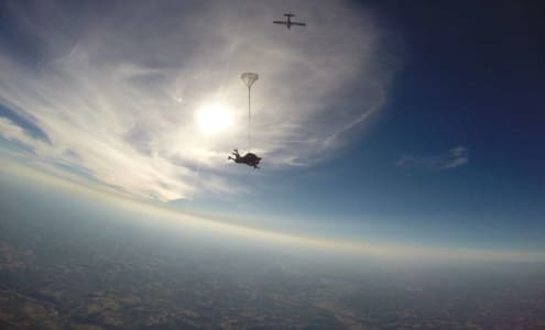 Qui a inventé le parachute