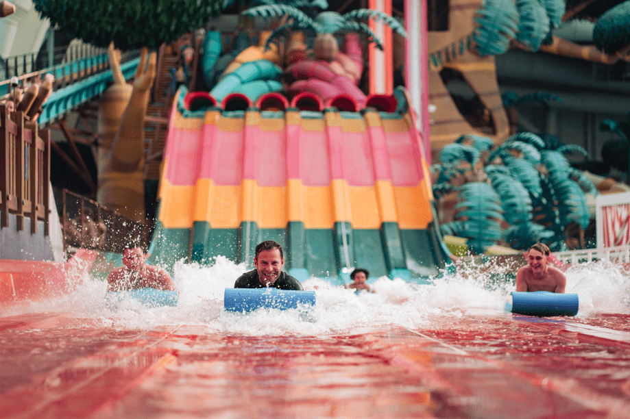 DreamWorks Water Park - Peak
