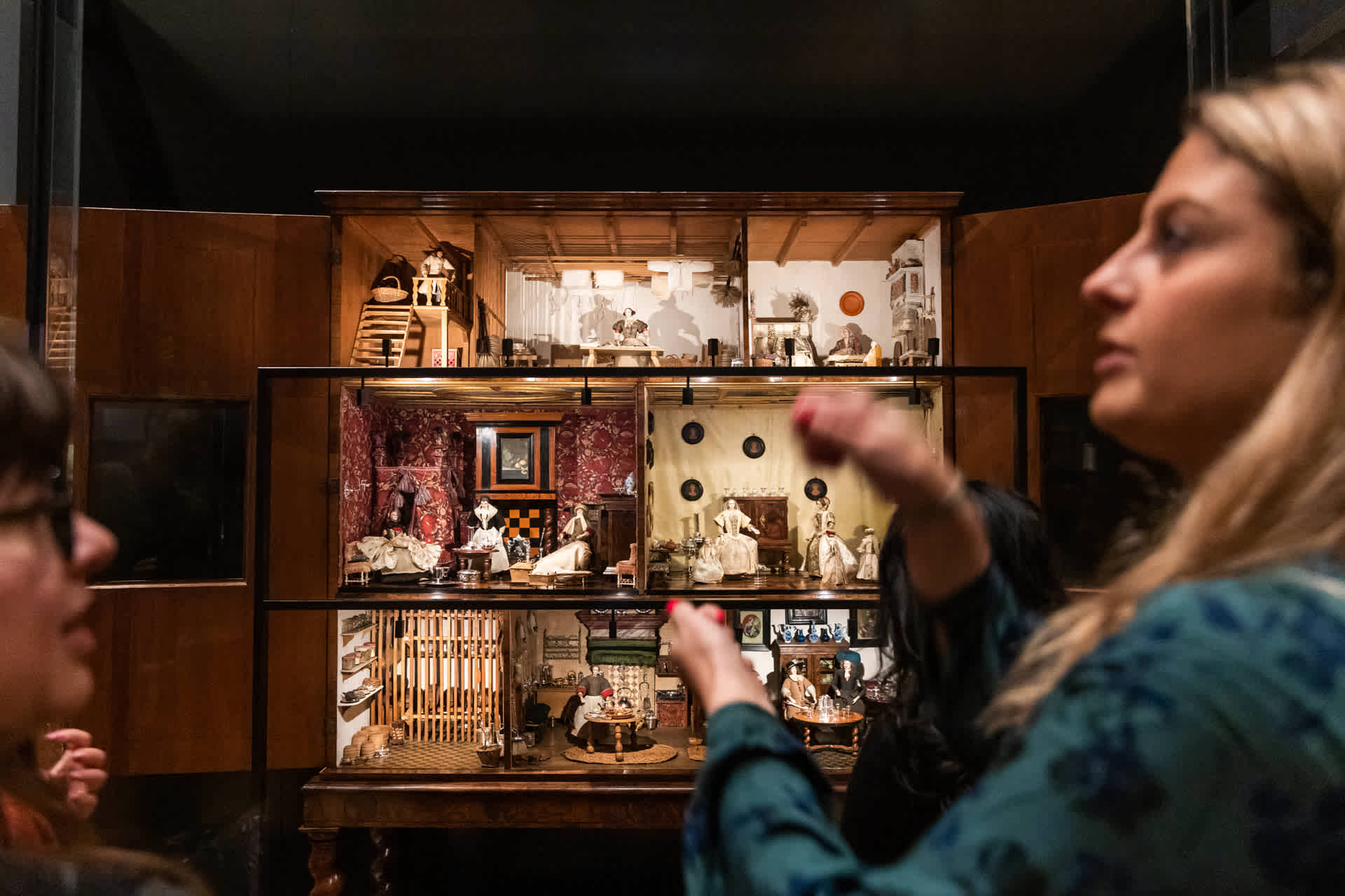 Rijksmuseum Highlights Tour: Rembrandt & Van Gogh with Guide