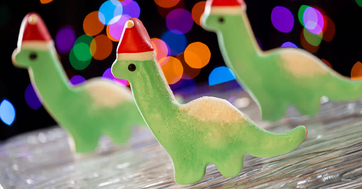 Holiday dinosaur cookies at Disney Jollywood Nights