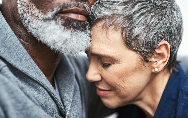 Hauthunger - Sehnst du dich nach körperlicher Nähe? istock ©