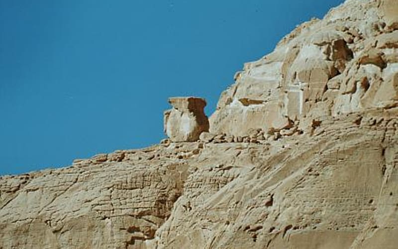 Kruikje - ontstaan door winderosie in de Sinai...