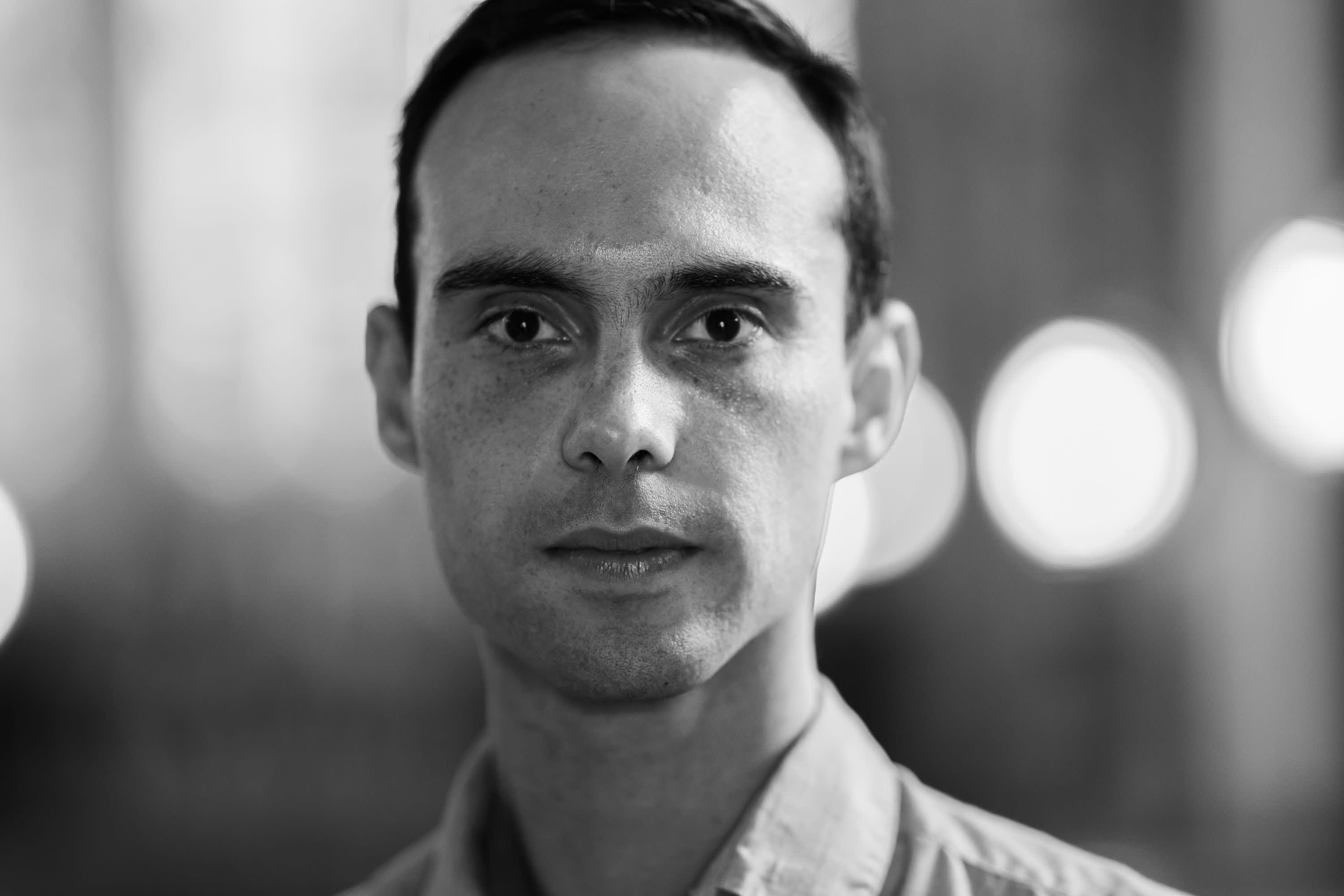 i-am-here-patrick-braga-s-eucharistic-testimony