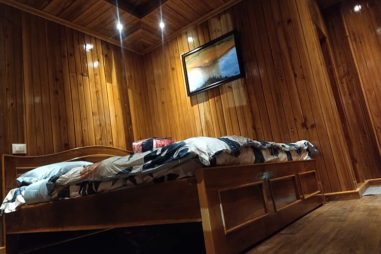 Lama Dara Homestay Panbu | Best Price in FusionStay