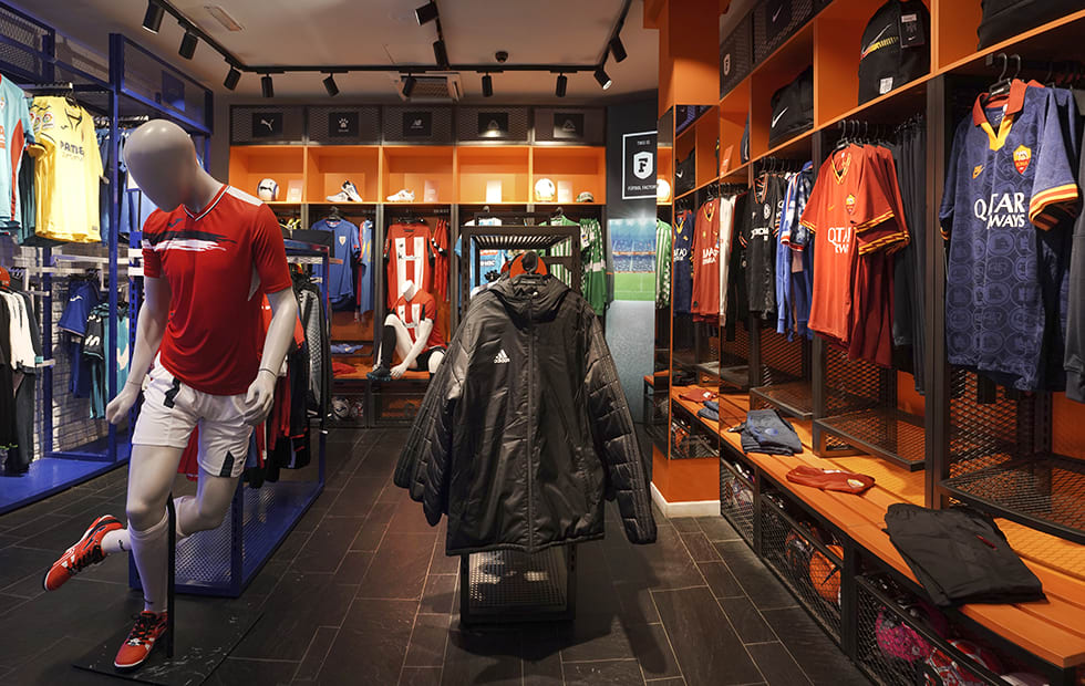 Tienda Fútbol Factory - Calle Carretas, Madrid - Teléfono, Horarios y Cómo llegar