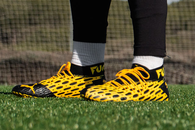zapatos futbol puma