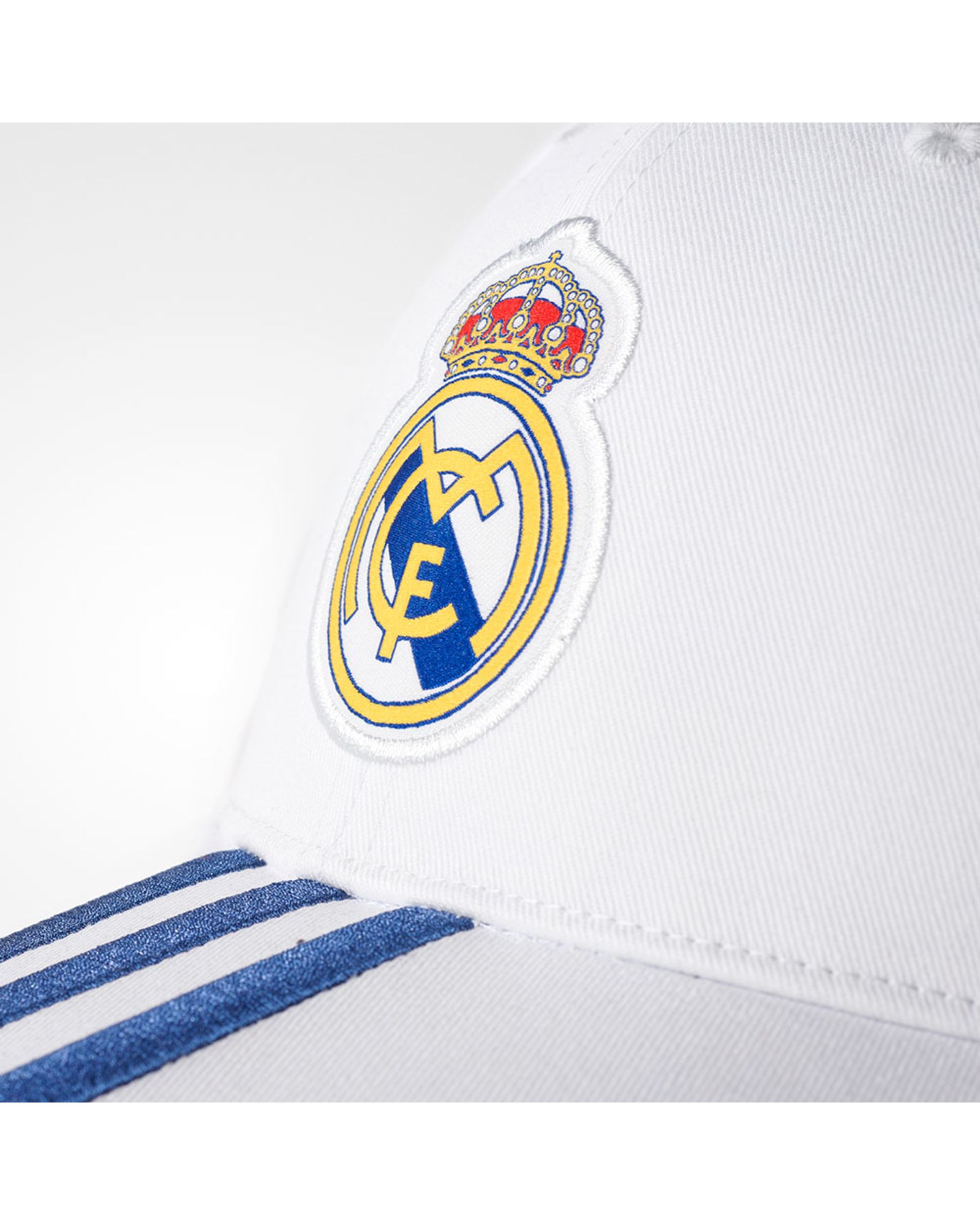 Gorra Real Madrid 2016/2017 Tres Bandas Blanco Azul - Fútbol Factory