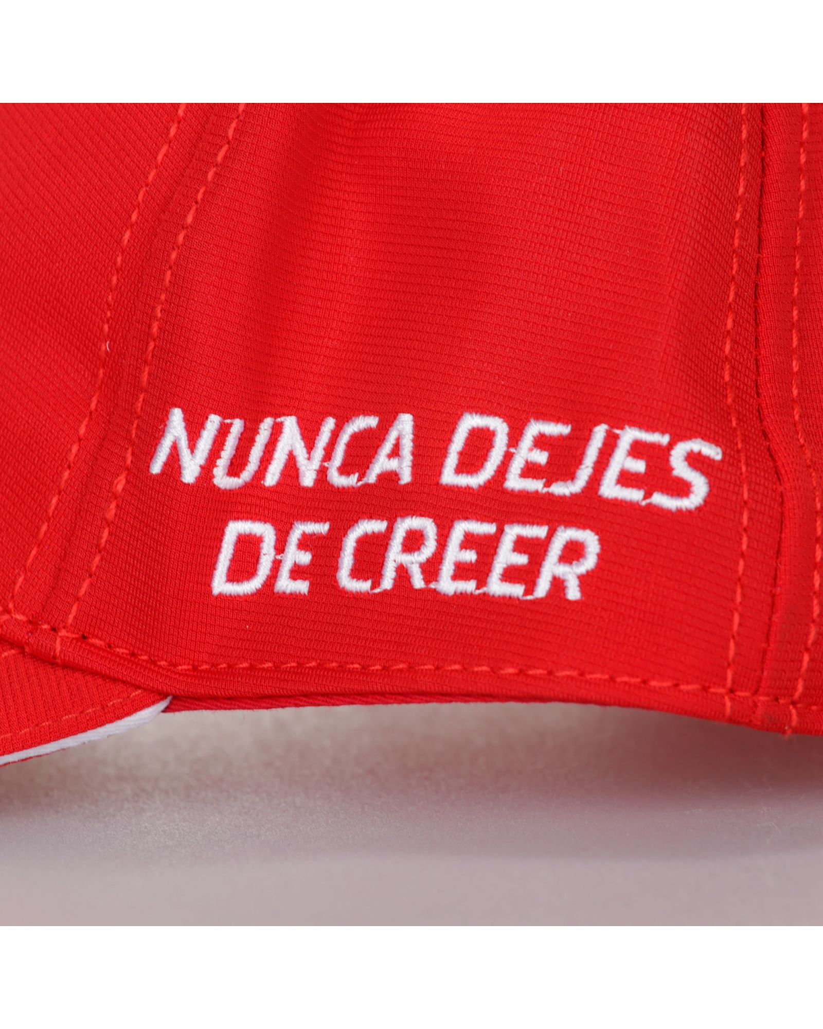 Gorra Atlético de Madrid 2018/2019 "Nunca Dejes de Creer" Rojo - Fútbol Factory